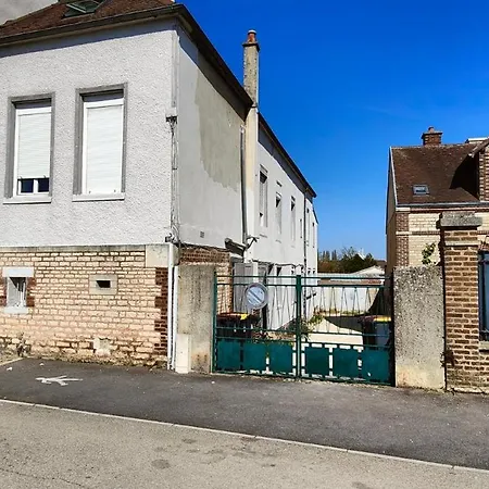 Les Du Pont - Lit Double - Wifi - Inclus - 8 Apartament Troyes