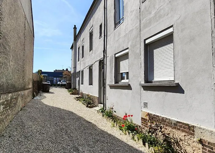 Les Du Pont - Lit Double - Wifi - Inclus - 8 *